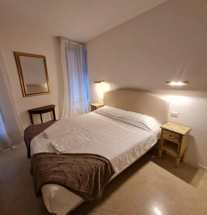 San Marco Romantic Rooms-1