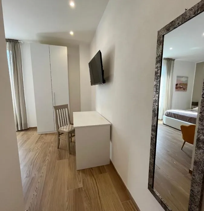 Levante Central Rooms-1