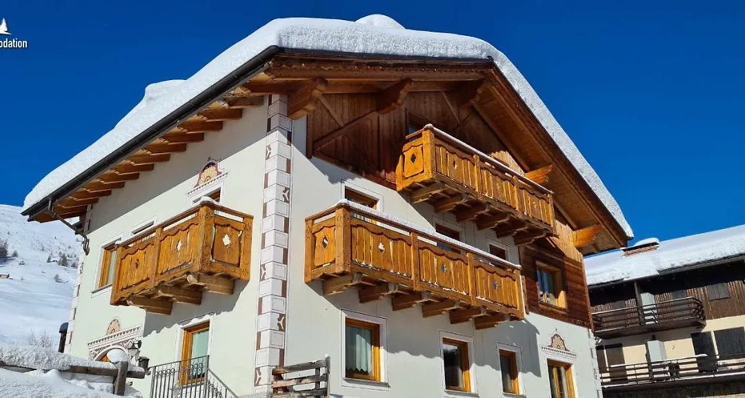 Alpen Royal By Livigno Accomodation-1