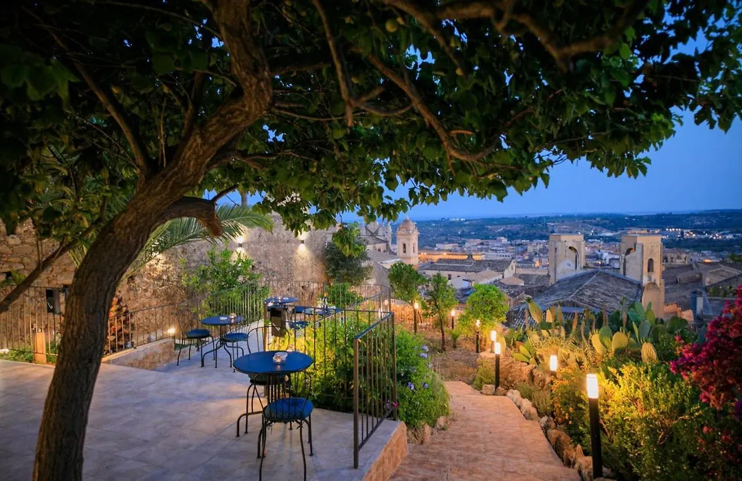 Trigona Garden Suite-1