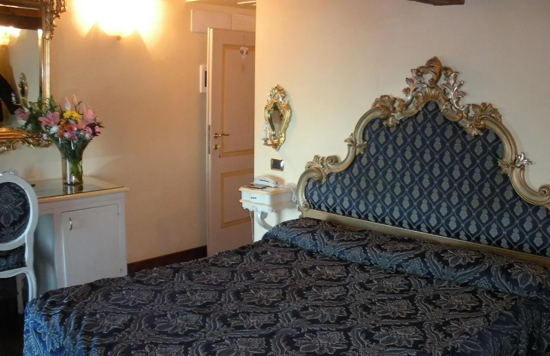 Hotel Vecellio Venice On The Lagoon-1