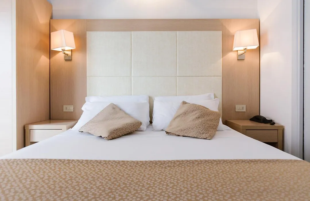Hotel Fra I Pini-1