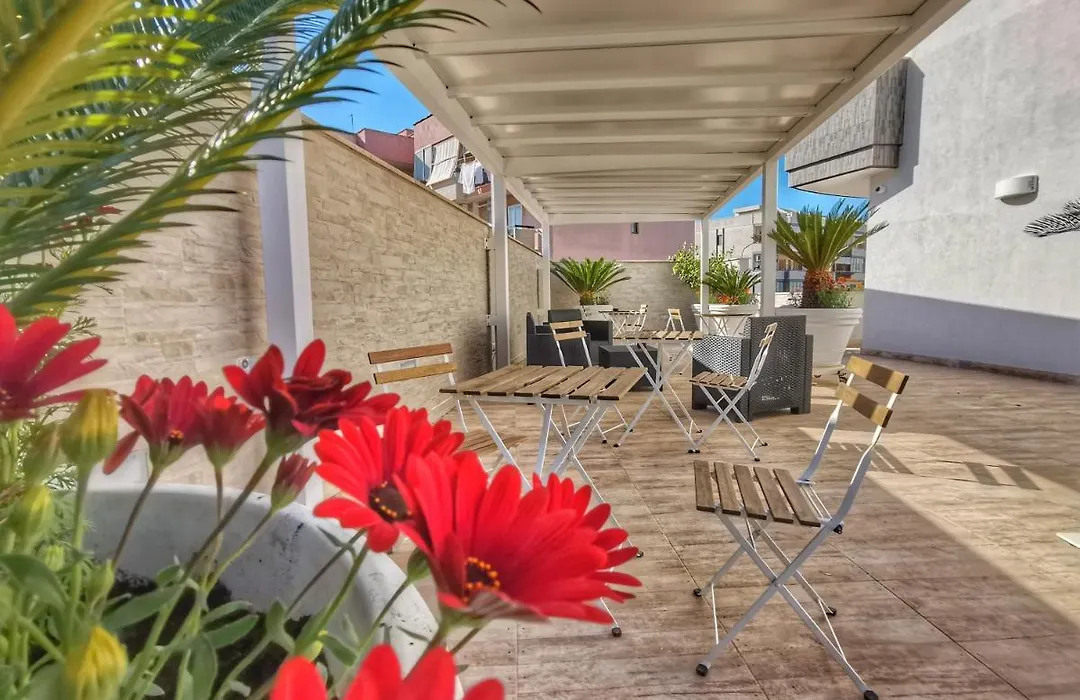 Suite 5 Monopoli-1