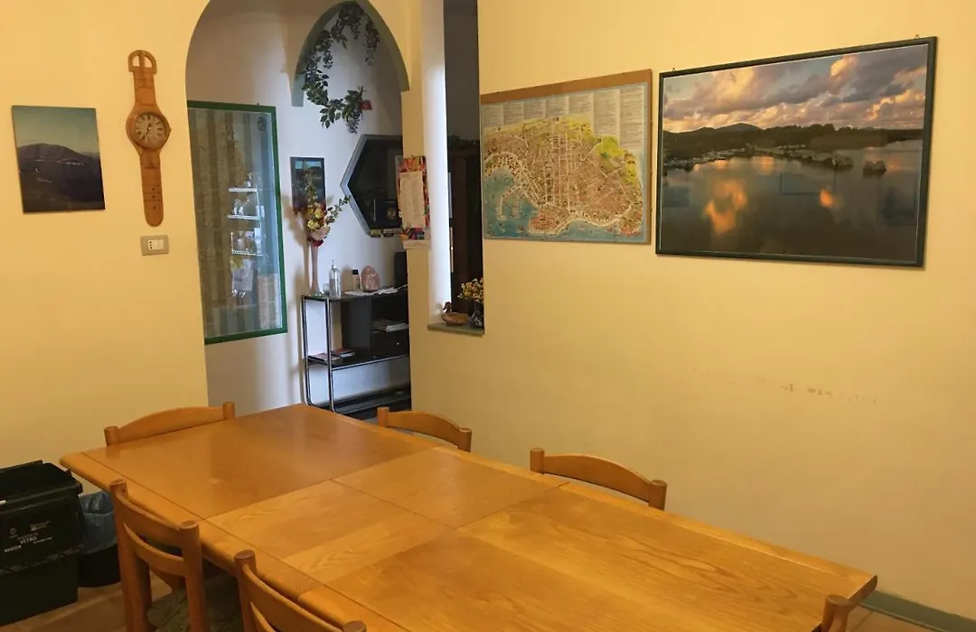Catalan Rooms-1