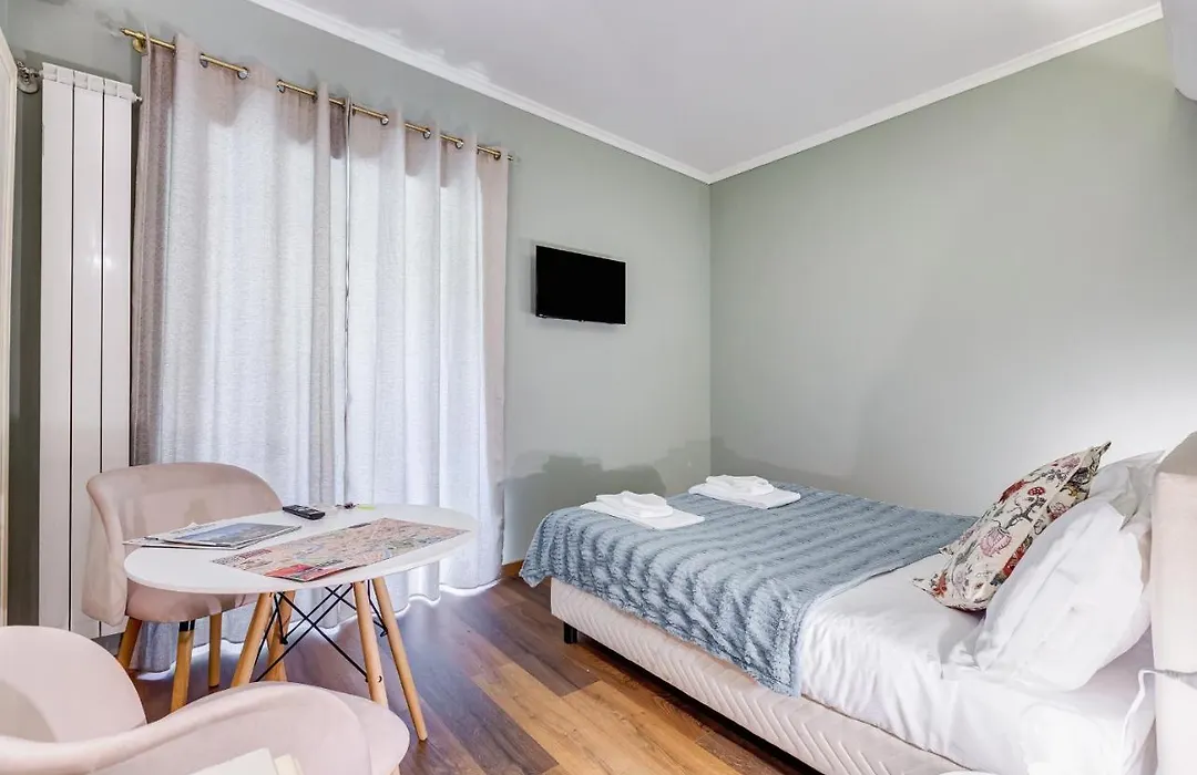Jmartins Roma Suites-1