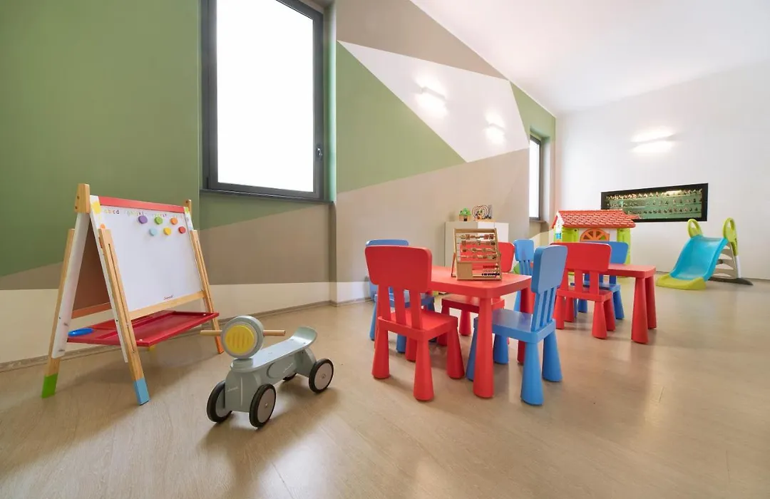 Hotel Residence Laigueglia free parking-1