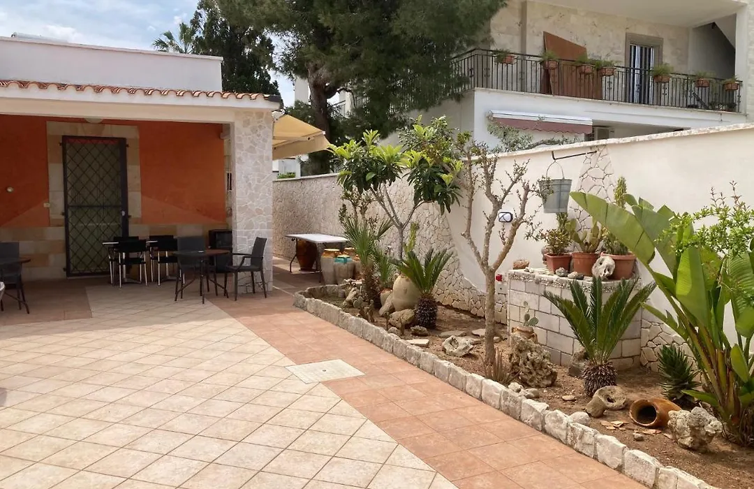 Punta Prosciutto Angel Bay B&B-1