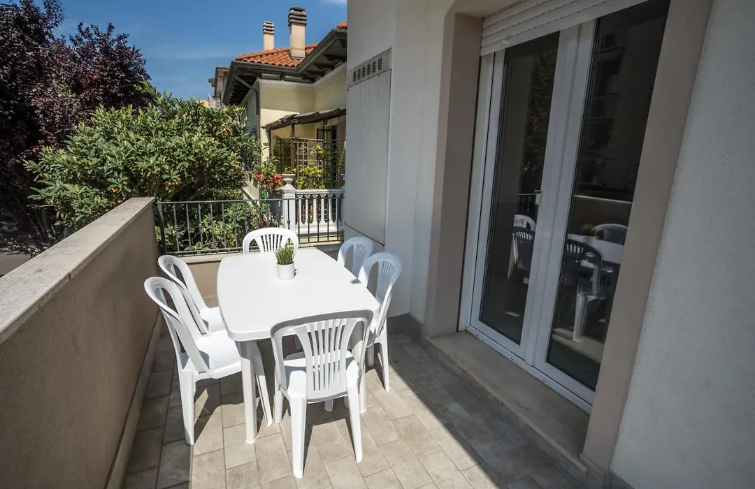 Rimini Bay Suites&Residence-1