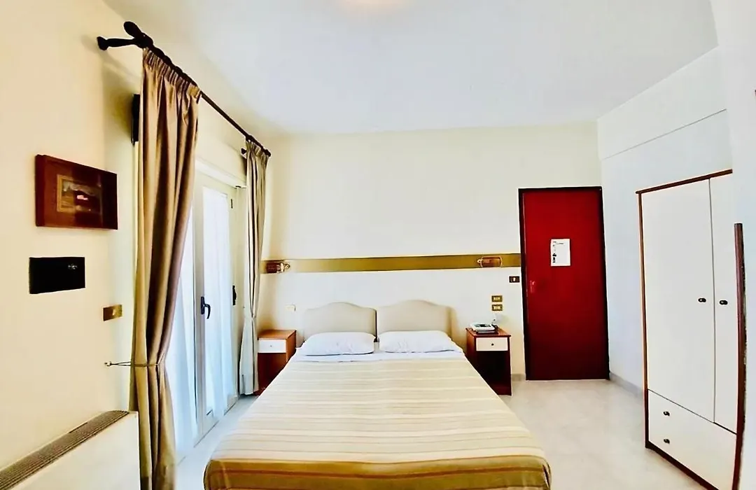 Albergo delle Rose-1