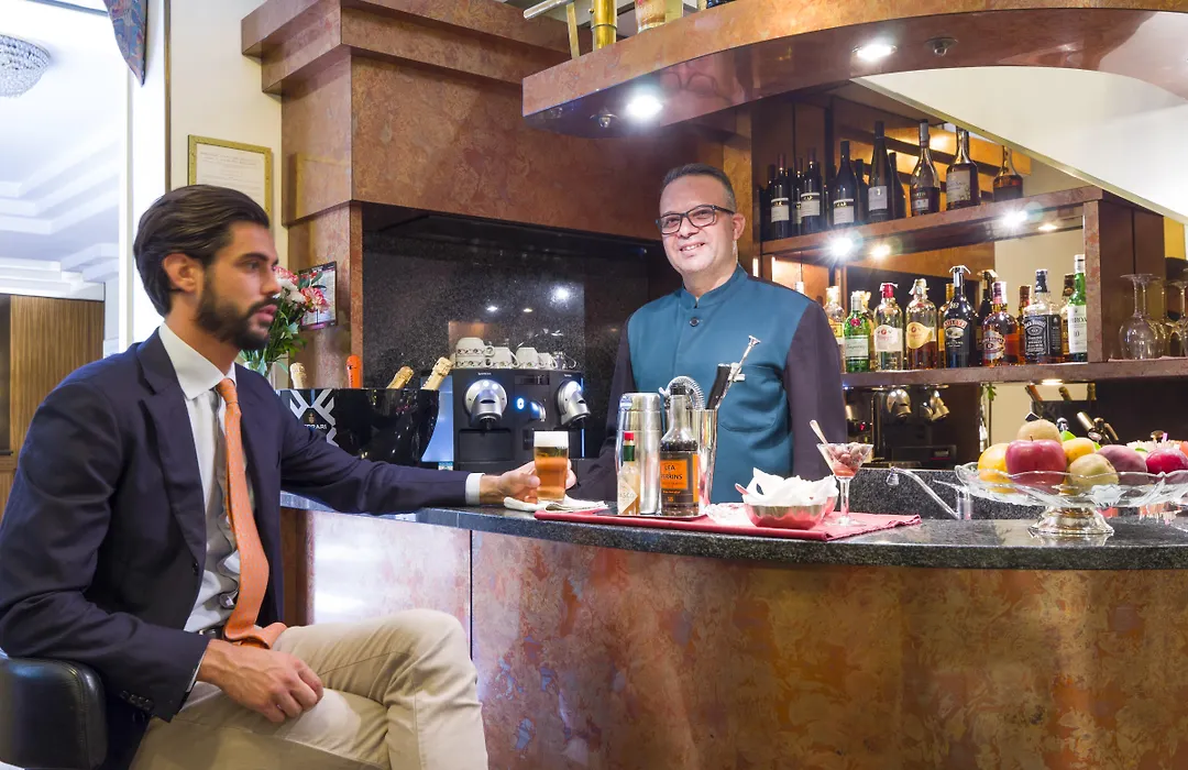 Hotel Carrobbio-1