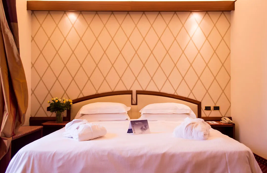 Hotel Polo-1