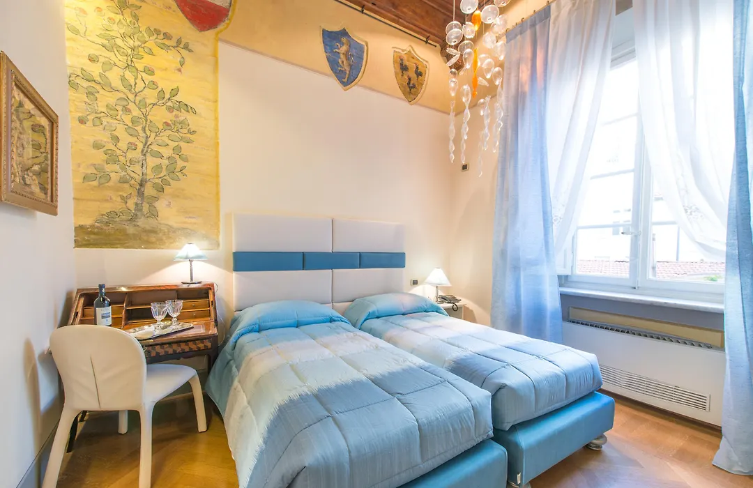 N.15 Santori Luxury Home-1