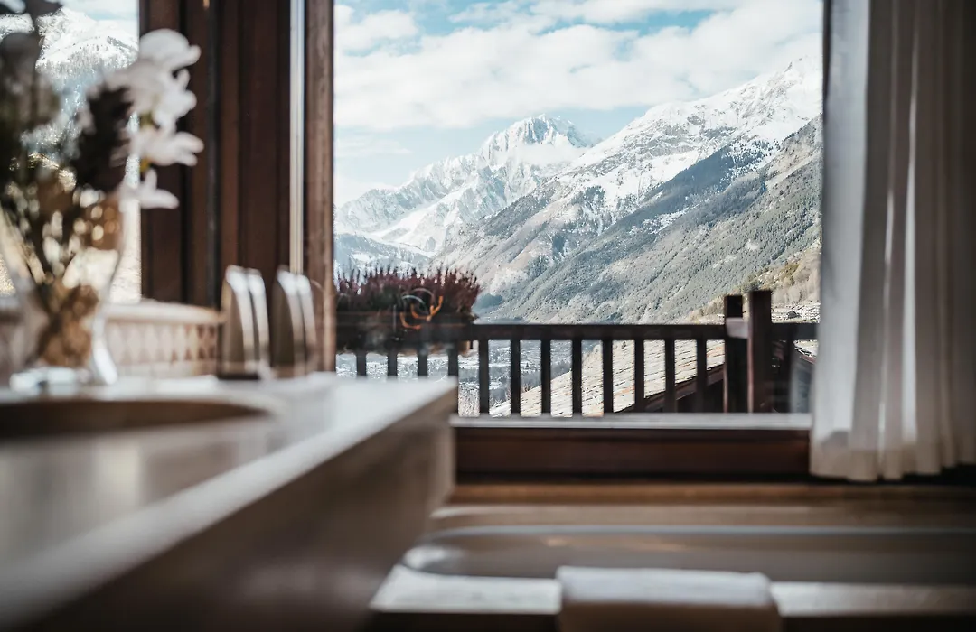 Relais Mont Blanc Hotel & Spa-1