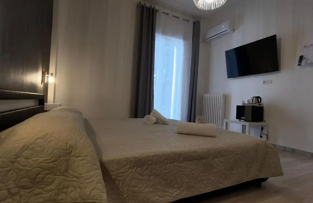Cconforthotels R&B Gary House-1