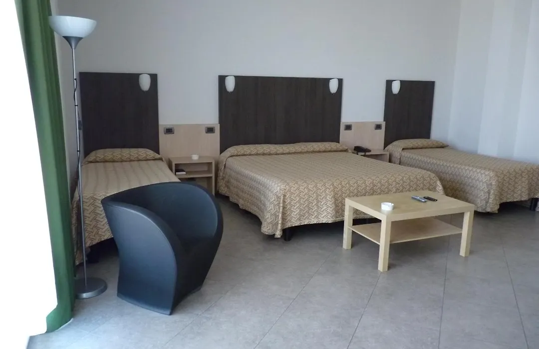 Hotel Lux-1