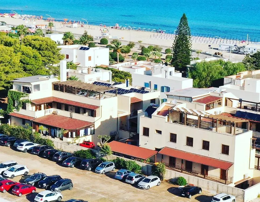 Hotel Iride By Marino Tourist-1