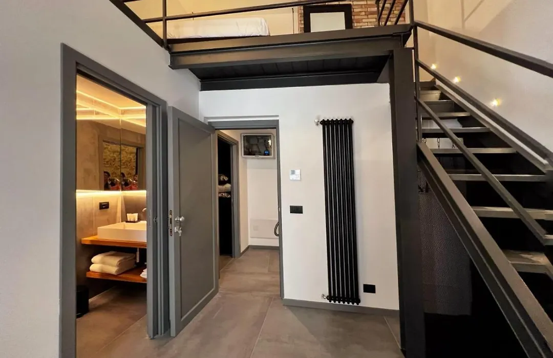 Sant'Andrea - Luxury Rooms In Vucciria-1