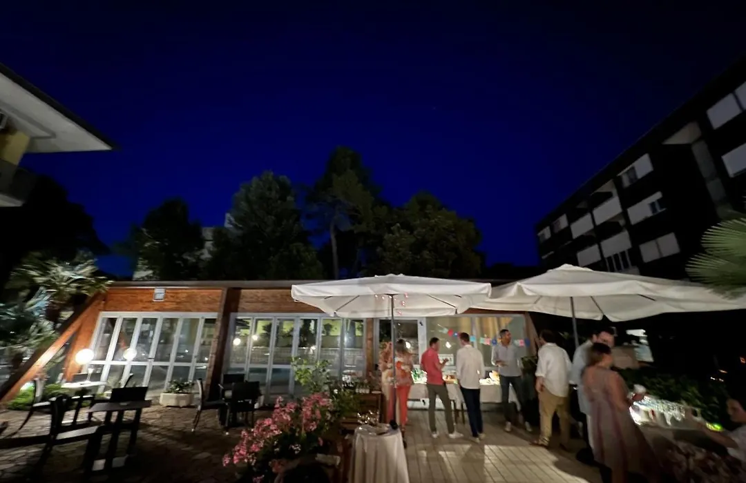Hotel Ai Pini-1