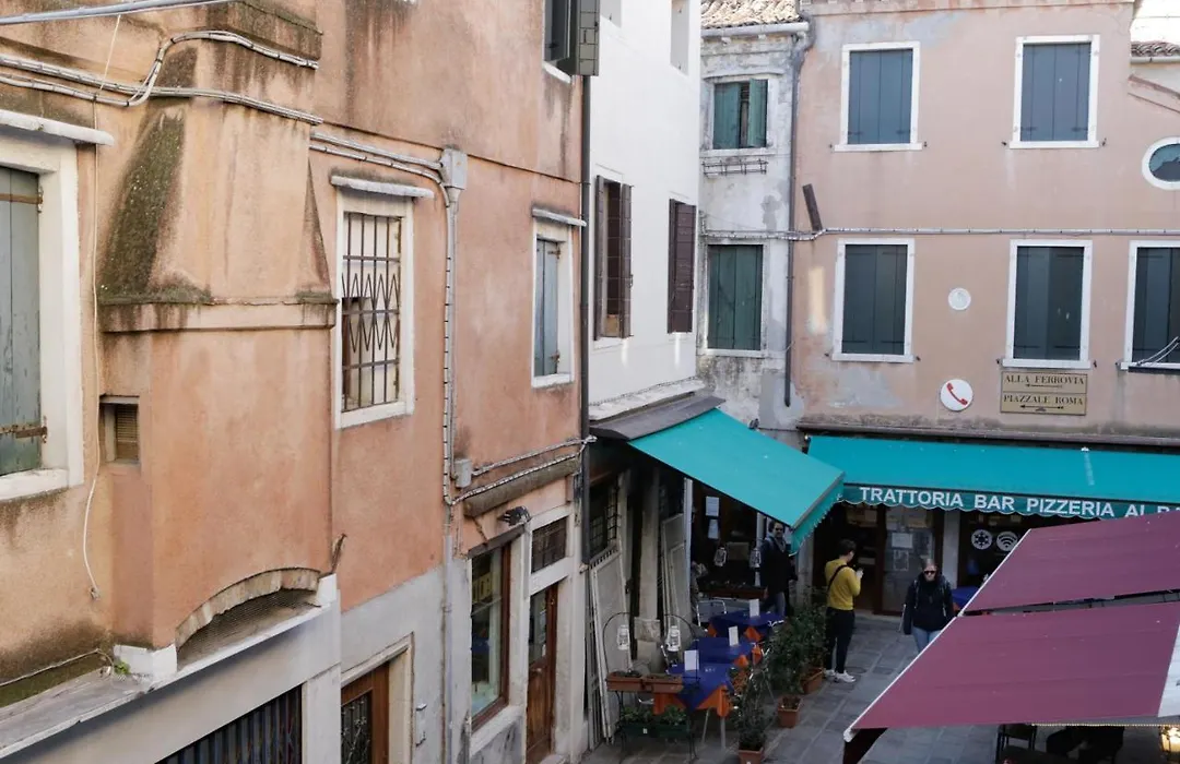 Santa Croce Guest House-1