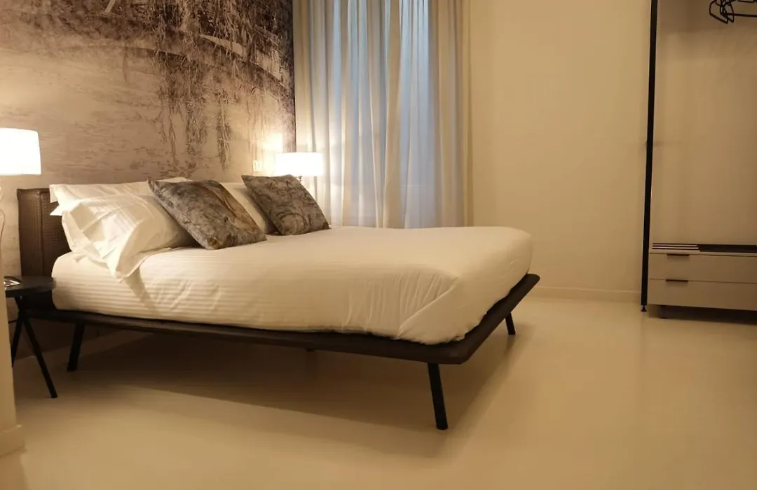 "A Casa Di Giacomo" Luxury Rooms Con Aria Condizionata-1