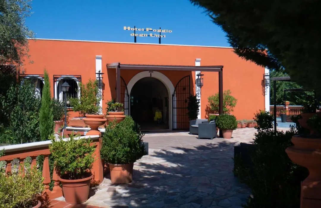 Hotel Resort Poggio degli Ulivi-1