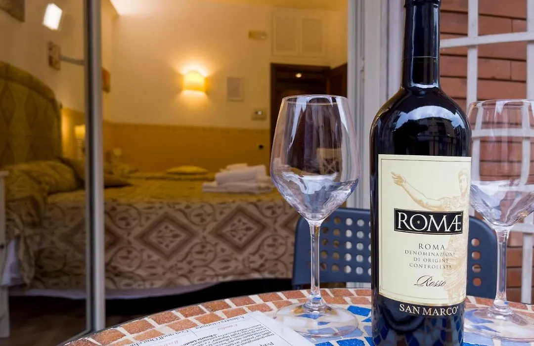 Gregorio'S Rooms-1
