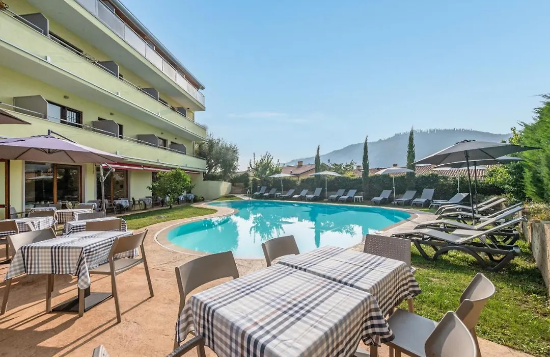 Hotel Alessandra-1