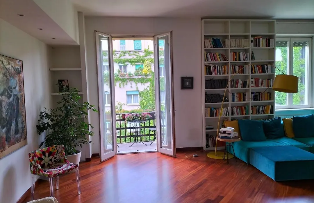 Stanza N. 3 In Appartamento Incantevole Zona Solari-1