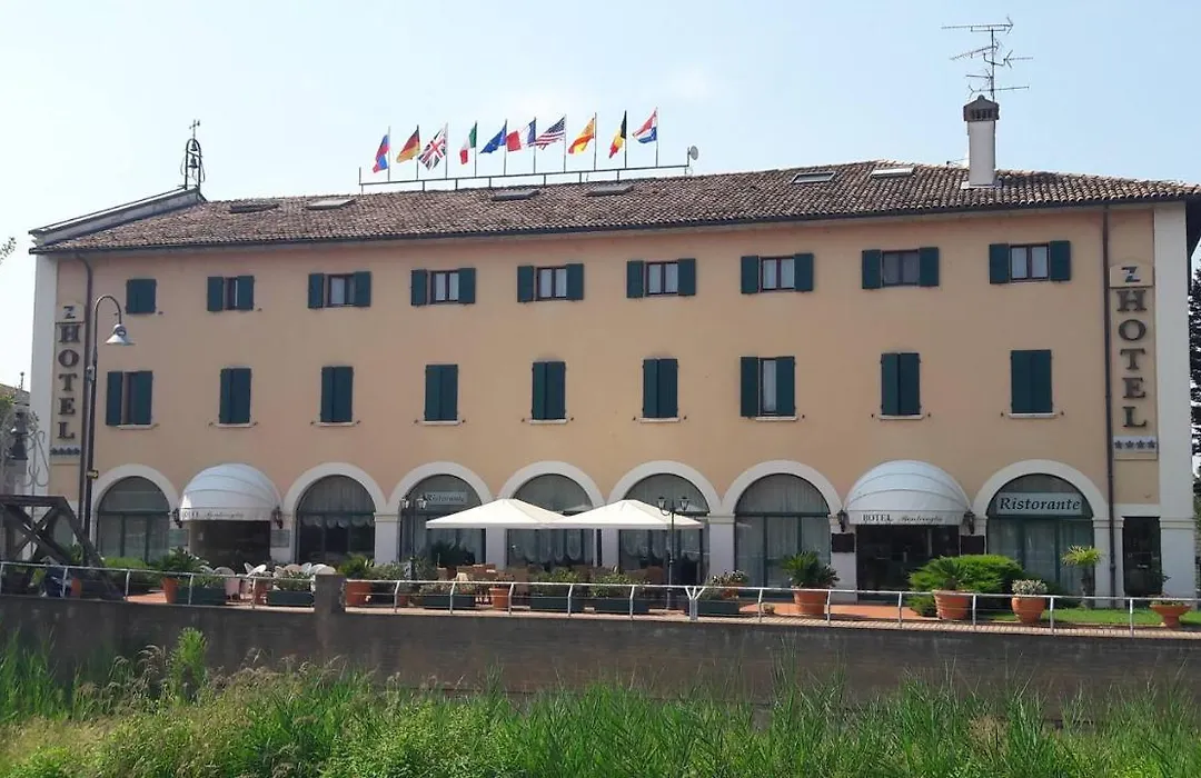 Hotel Bentivoglio Residenza D'Epoca-1
