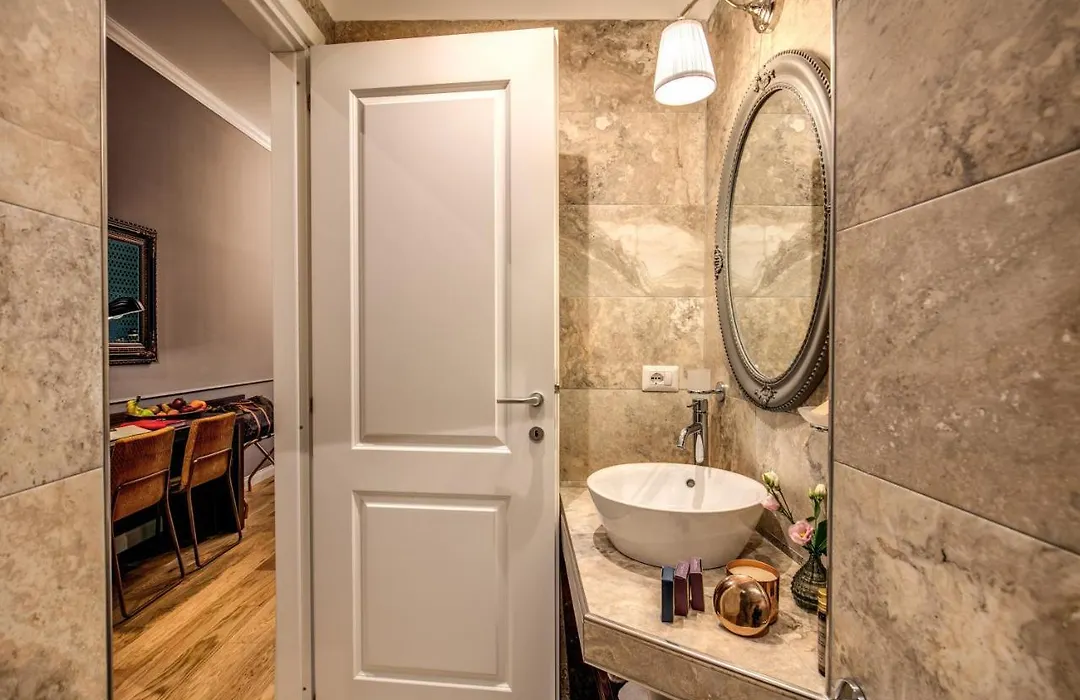 Tc Luxury Suites-1