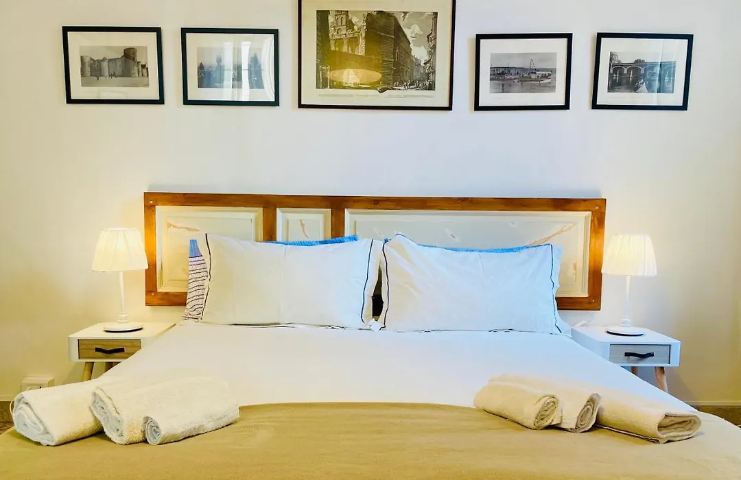 Montello Guest House & Apartment-1