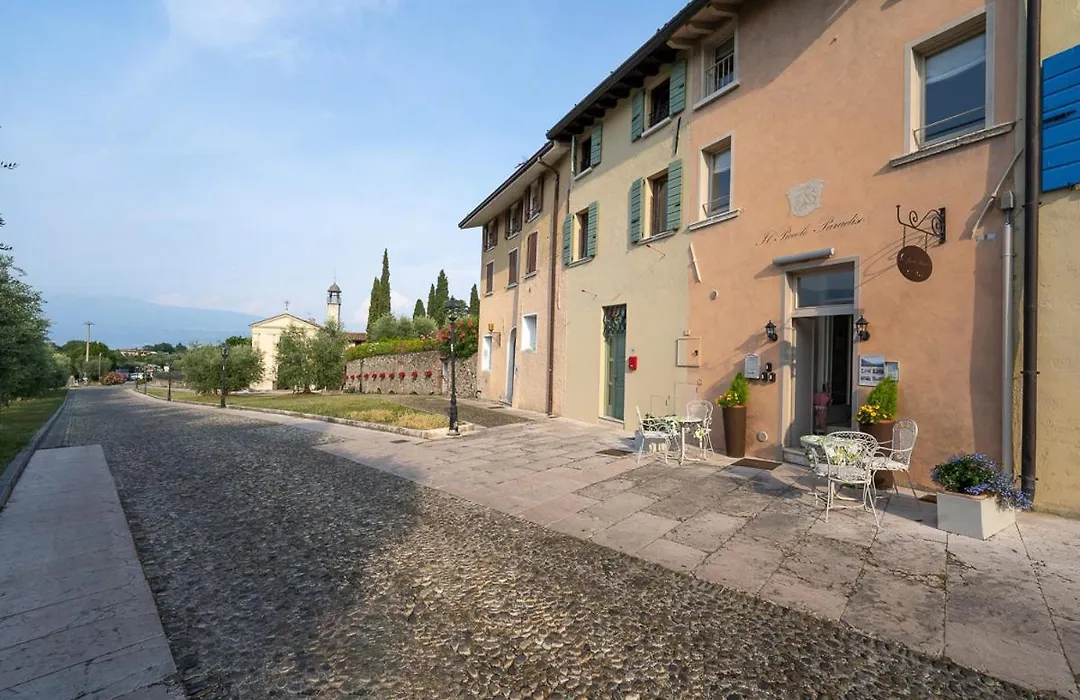 Romantic B&B Il Piccolo Paradiso-1