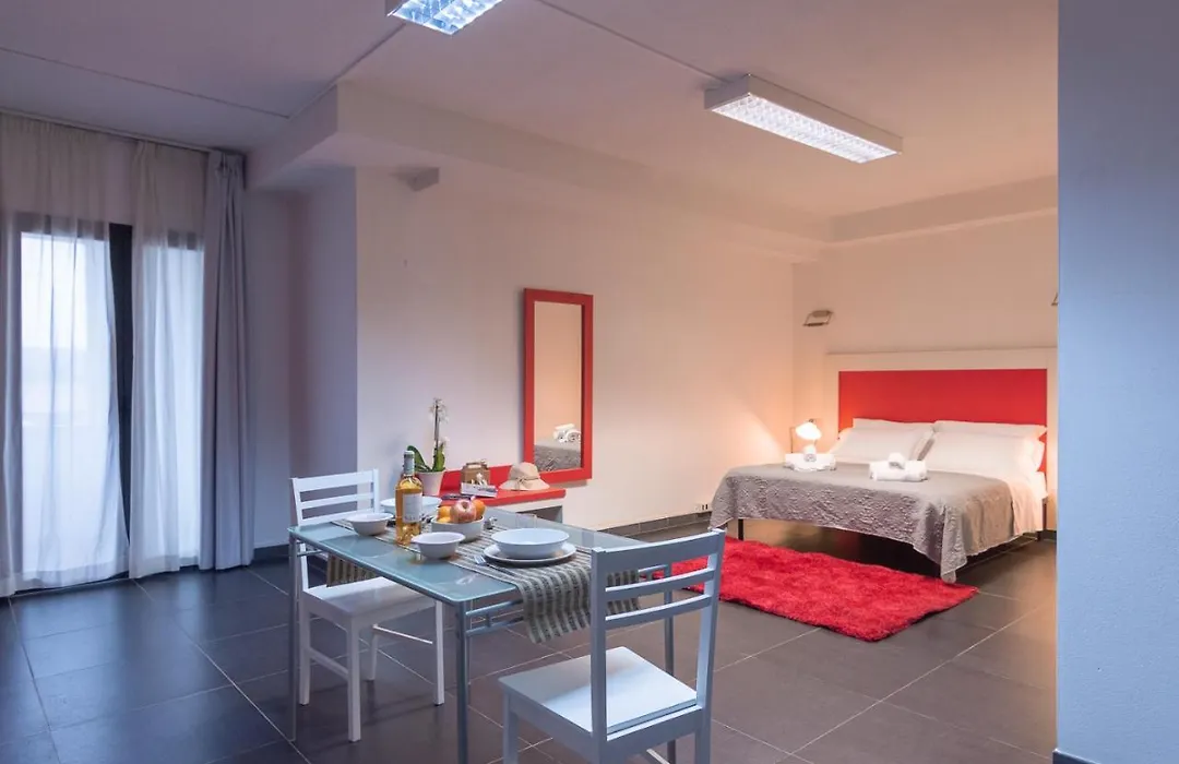 Delta Rooms-1