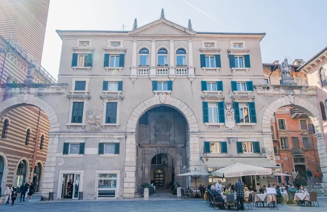 Domus Nova Palace - Italian Homing-1