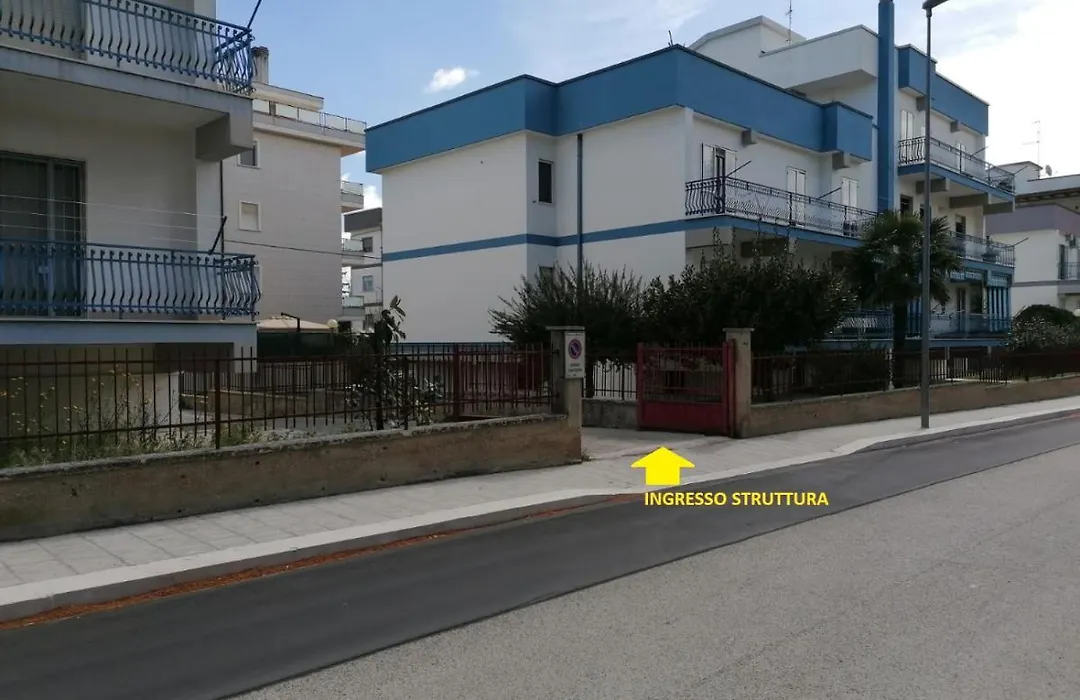 Le Dimore Nel Cortile Con Patio E Parcheggio Privato-1