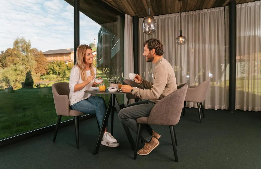 Floris Green Suites By Parc Hotel Florian-1