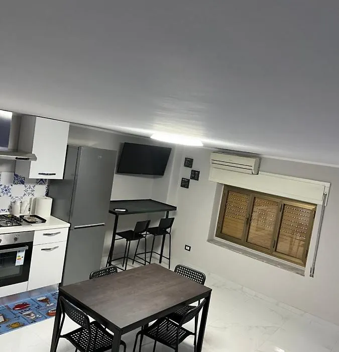 Rooms 38-1
