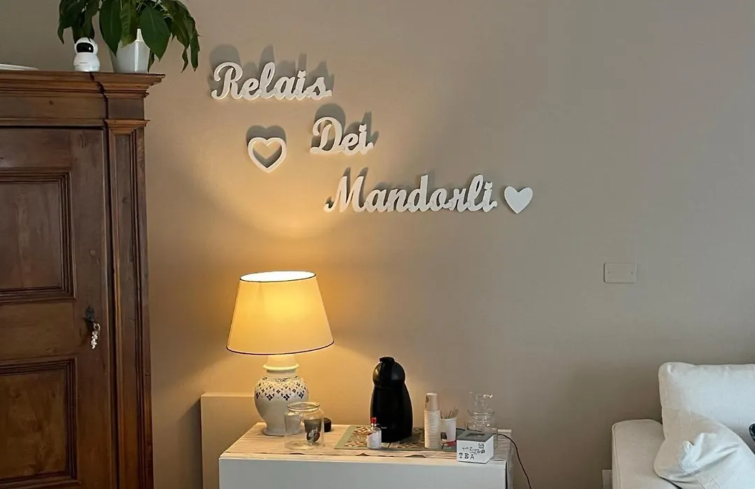 Relais Dei Mandorli-1