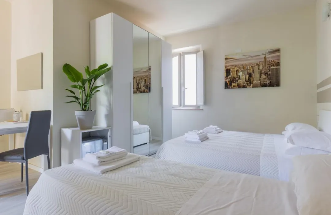 Center Rooms-1