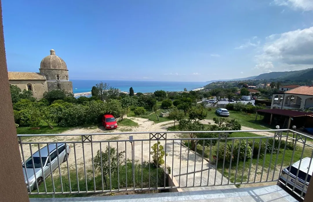 Gabriel Holidays Tropea-1