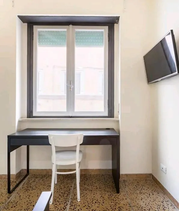 Lungarno Guesthouse-1