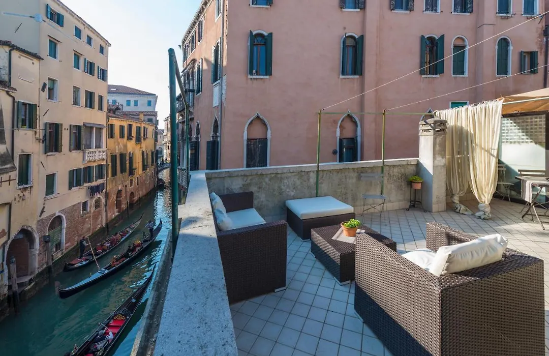 Tre Sestieri Terrace Canal View-1
