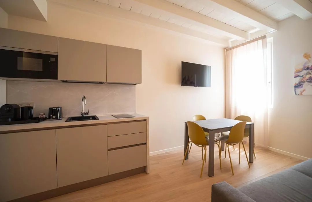 Calcirelli Suites-1