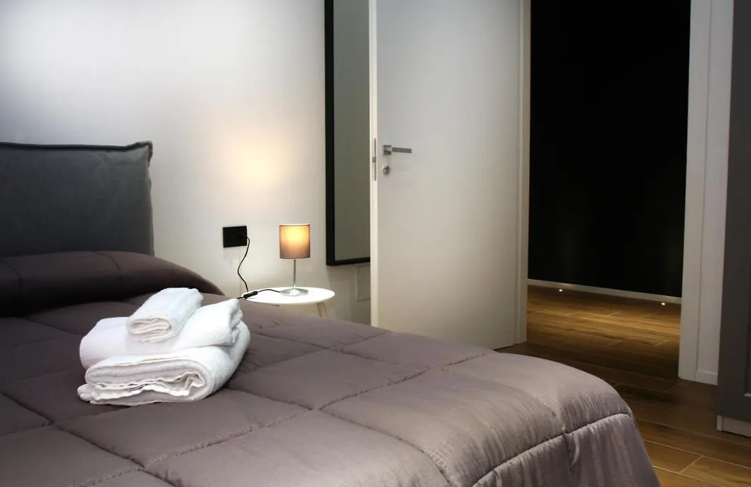 Business Home Via Isonzo B&B-1