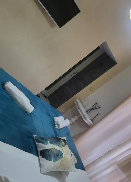 San Giuliano Rooms-1