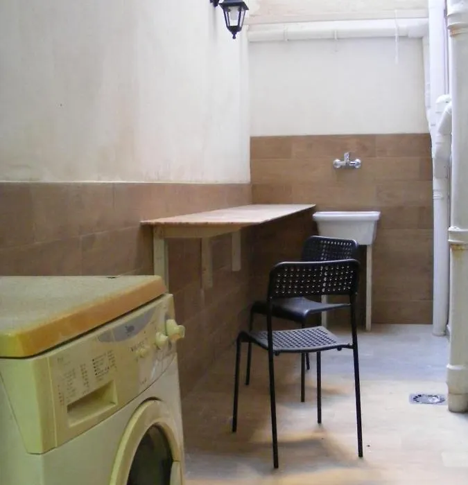 Makihome-1