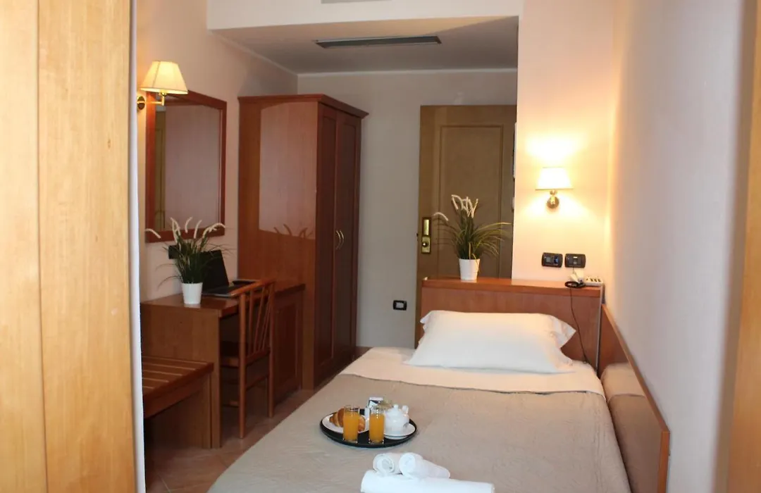 Jole Beach Hotel-1
