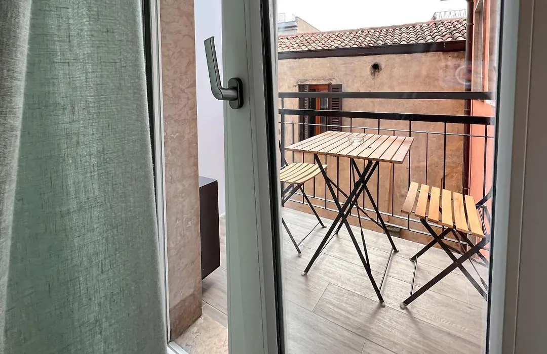 Casa Castelli Verona - Self Check-In-1