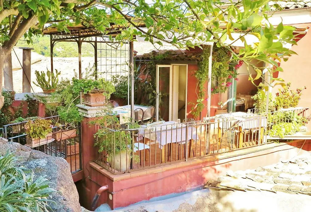 B&B L'Orto Sul Tetto-1