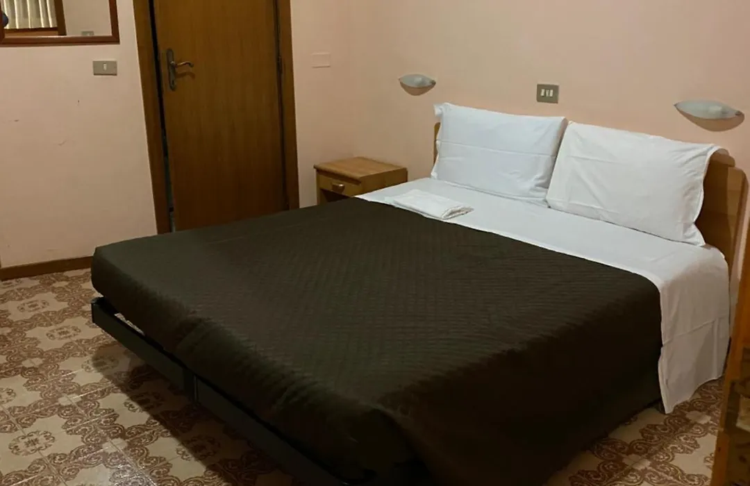 Hotel Attico-1